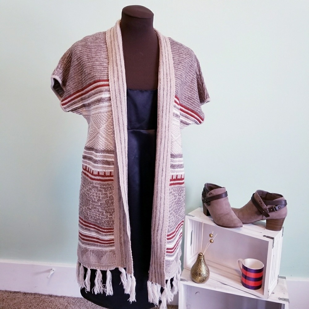Fresh Brand Knit Sweater With Tassels Size Large